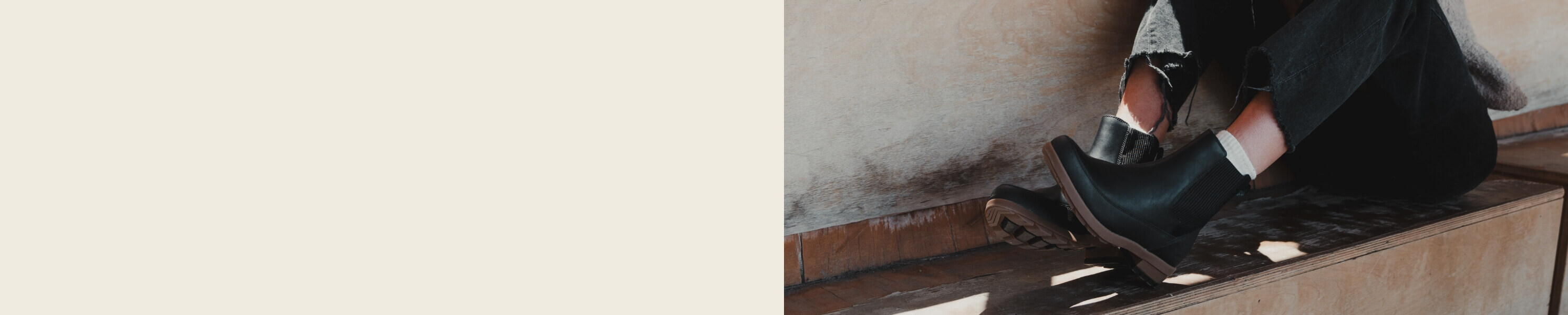 Image features the Women's Sofia Chelsea in black. 